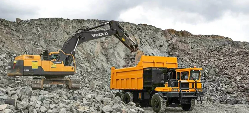 宏威“换电矿卡”投入运营